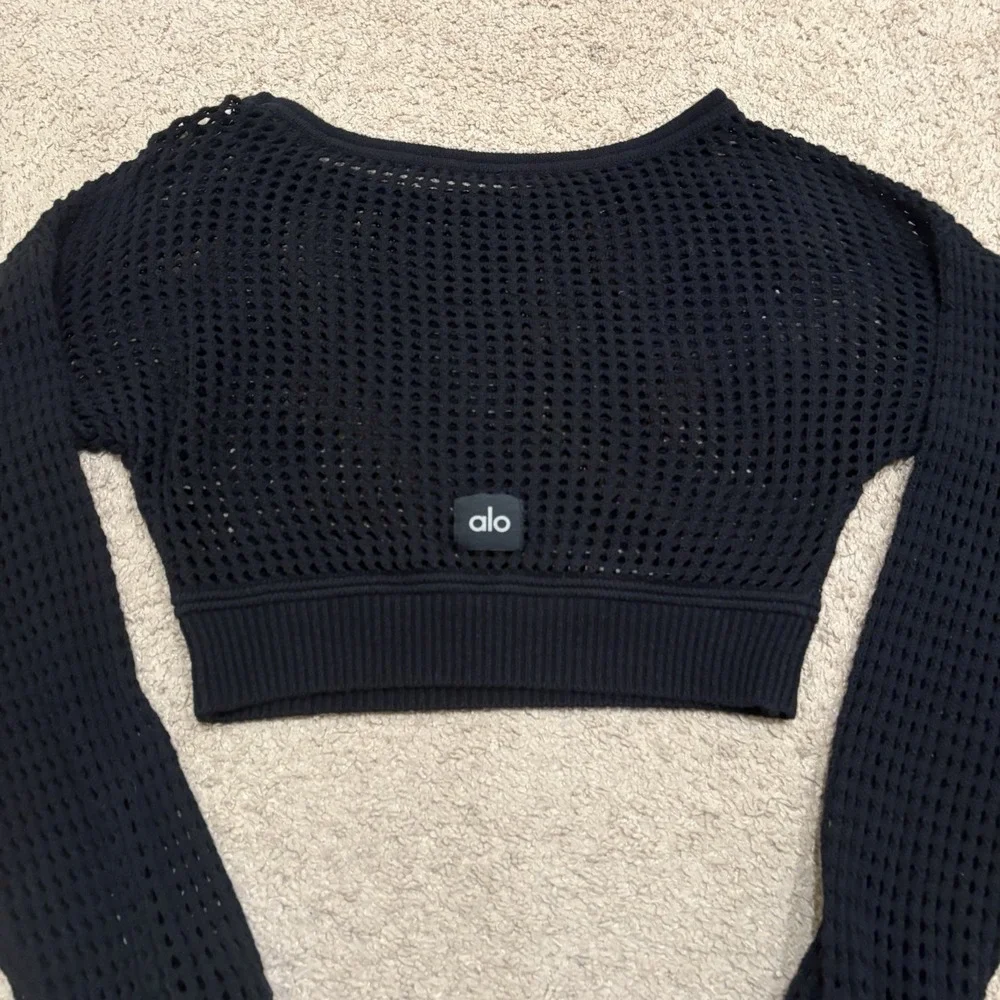 ALO Yoga Chase The Sun Crochet Shirt XS/S  Black Mesh Coverup Beach Swim